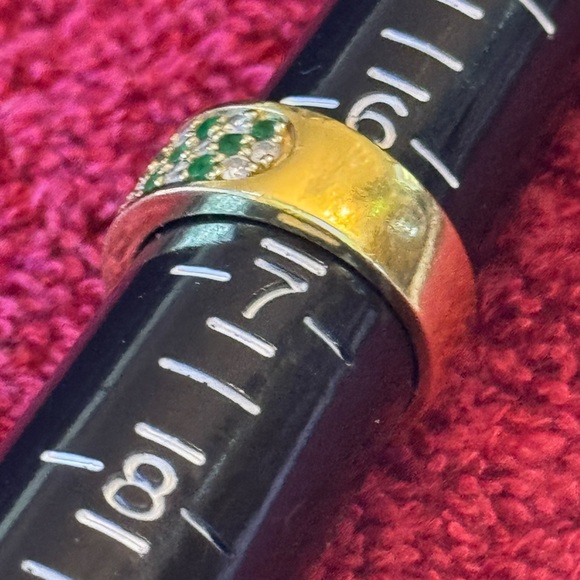 Emerald And Diamond Ring Size 6 1/2 - Picture 10 of 10